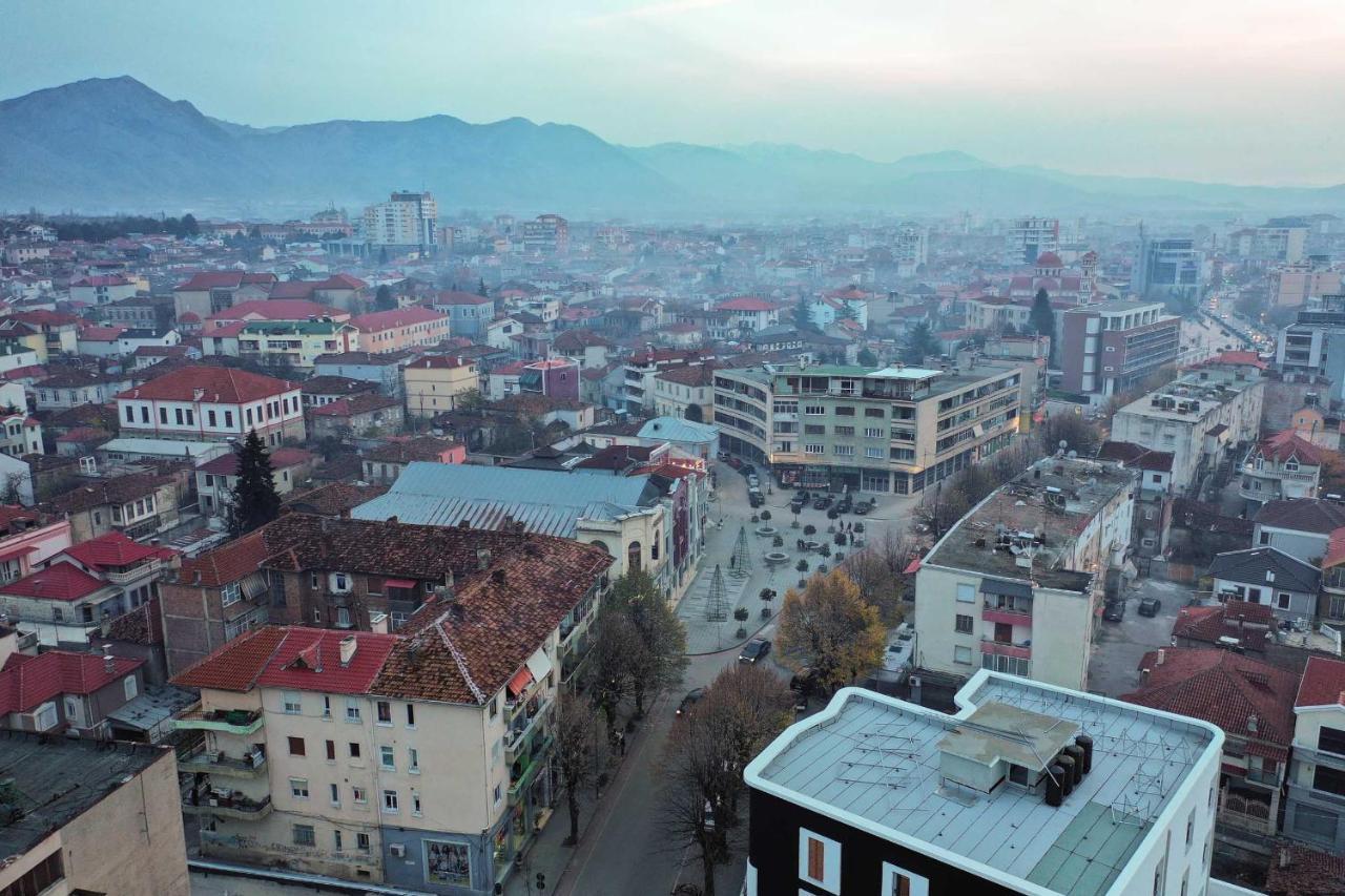 Korca Central Flat Eksteriør billede